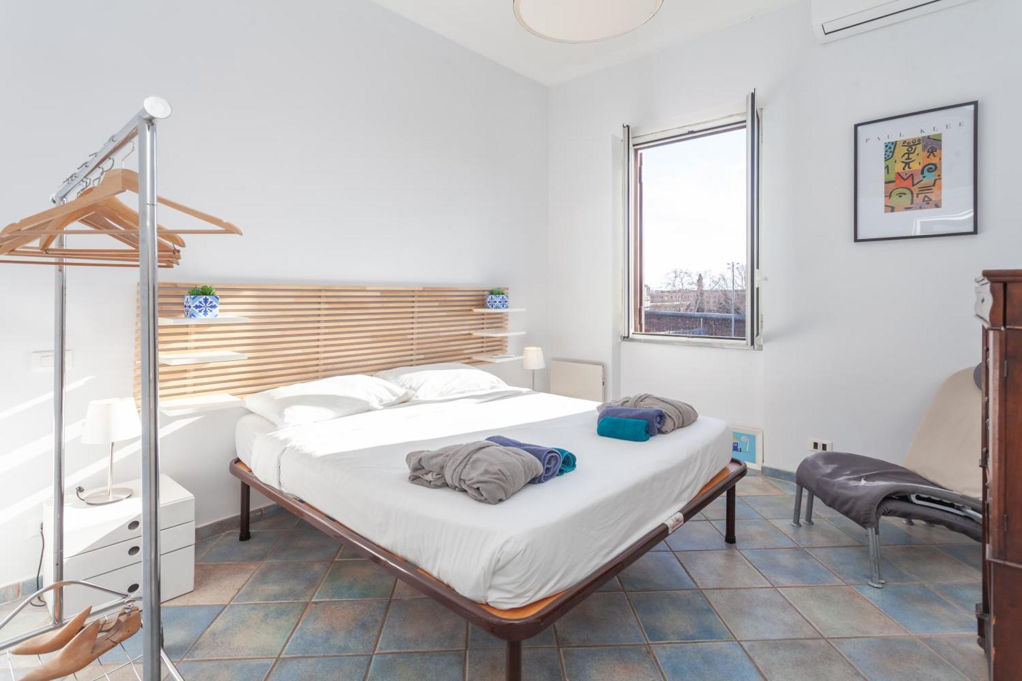 Apartment San Lorenzo Skyrail Loft - By Openroma *